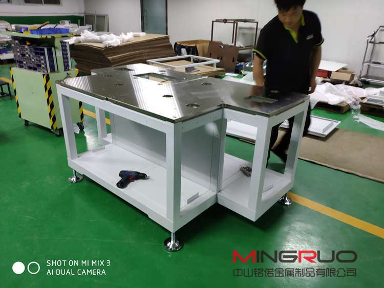 钣金加工不锈钢的有关实用知识_南宁黎宇创意设计有限公司
