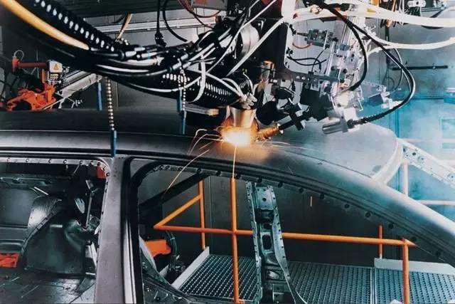 钣金加工中的激光焊接到底是什么？-南宁黎宇创意设计有限公司