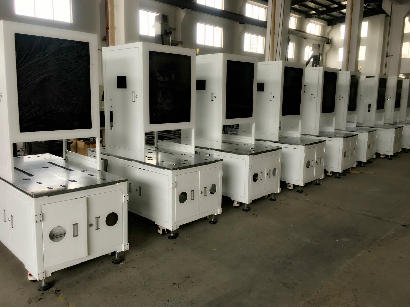 钣金加工成型在工作中应用-南宁黎宇创意设计有限公司